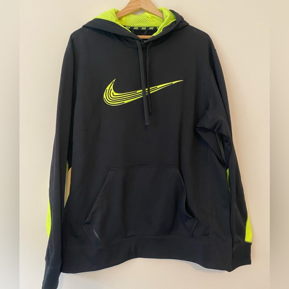 Men’s Nike Hoodie - Size Large